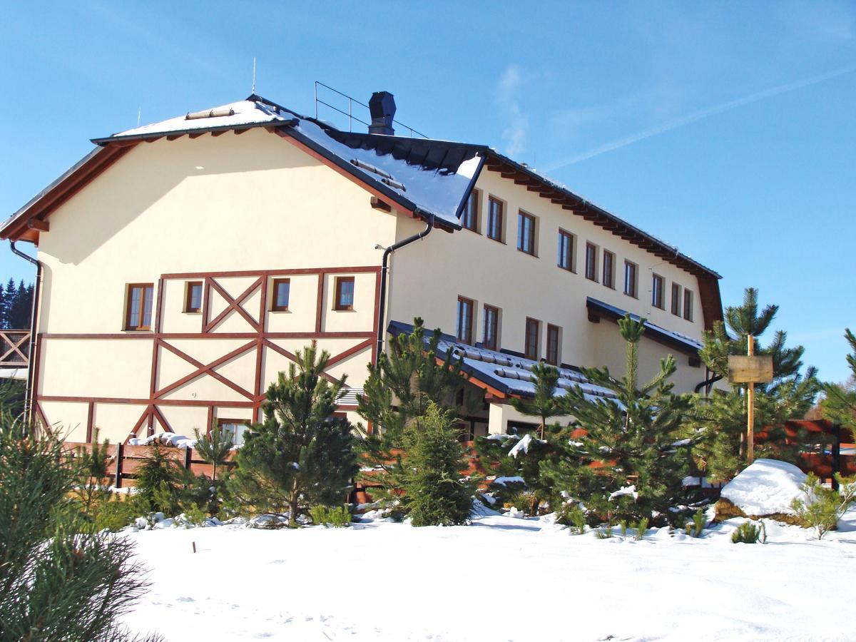 Hotel Penzion Na Vršku Branná Exteriér fotografie